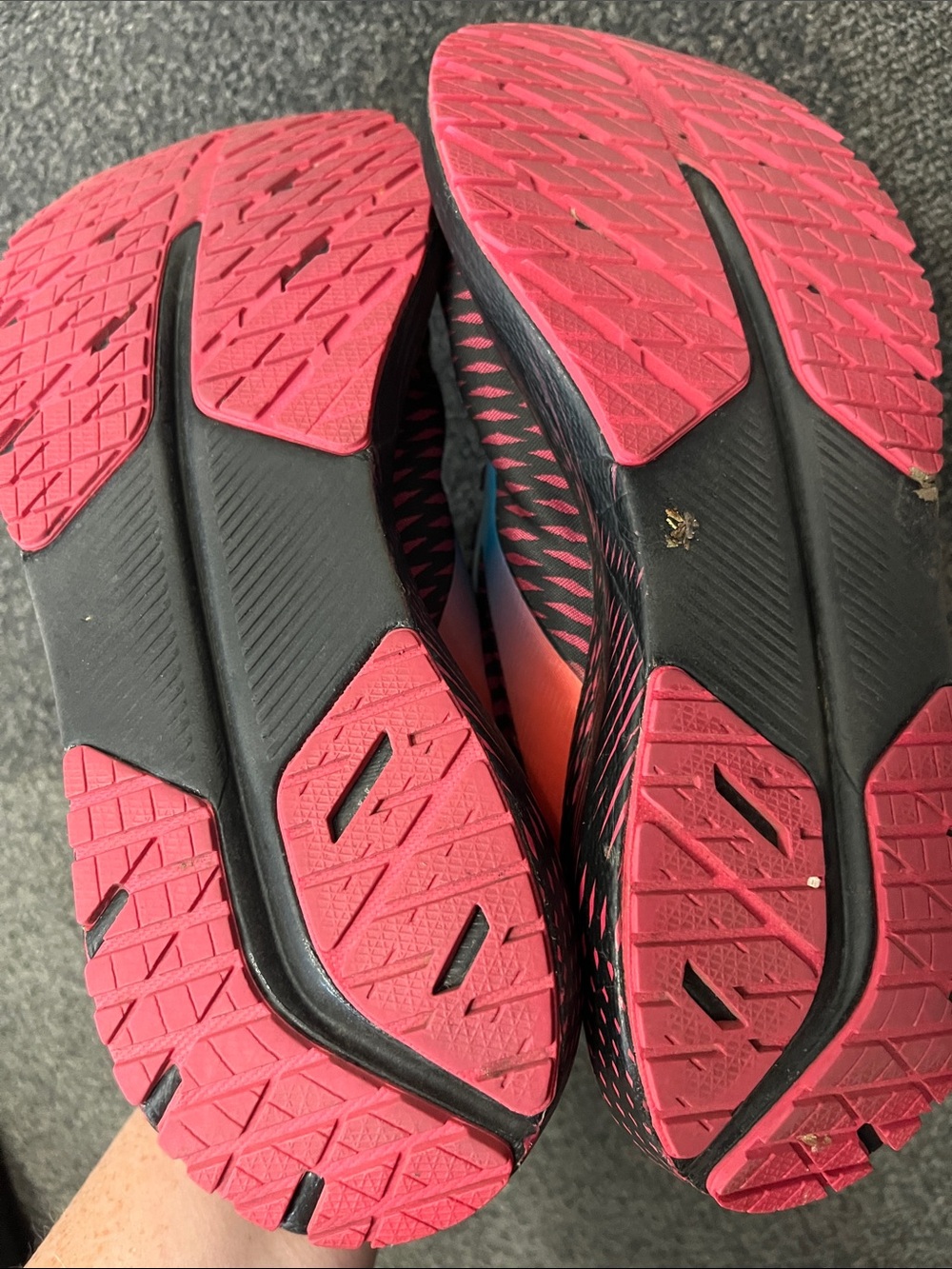 Brooks Hyperion Tempo size 8 - Picture 9 of 9